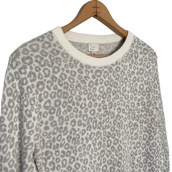 A New Day | Grey Leopard Print Sweater - Picture 3 of 6